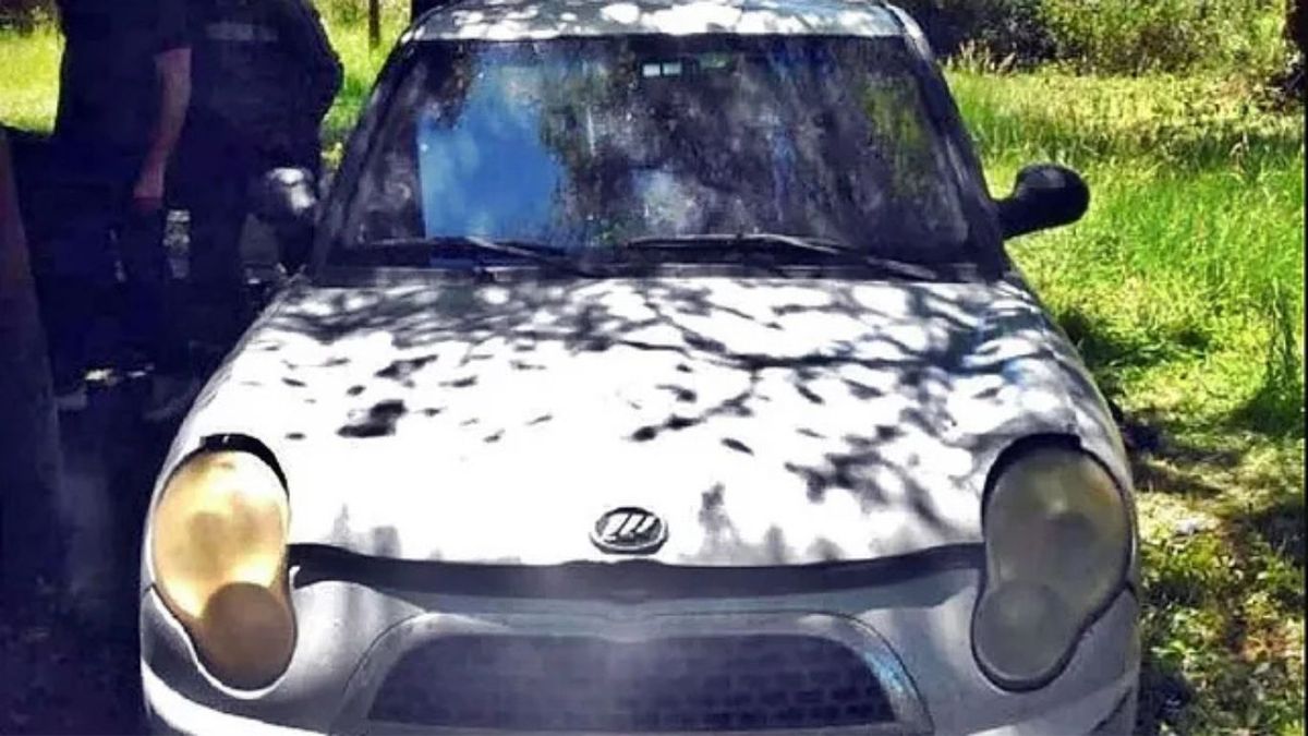 Se trata de un Lifan gris con chapa patente uruguaya. Se trata de un Lifan gris con chapa patente uruguaya.