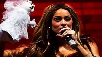Estoy más firme que nunca: el contundente mensaje de Tini Stoessel en México y el llamativo gesto contra su papá
