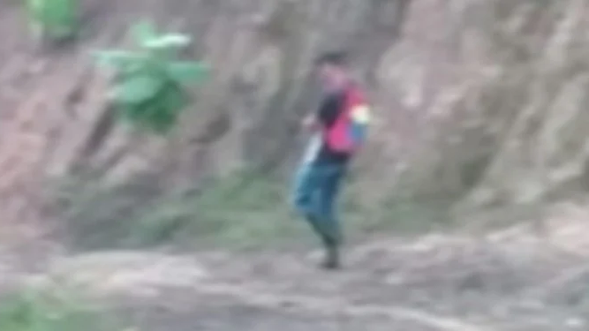Antes de ser atacada le envi&oacute; una foto de su asesino a la familia: Lo buscaron y lo mataron&nbsp;