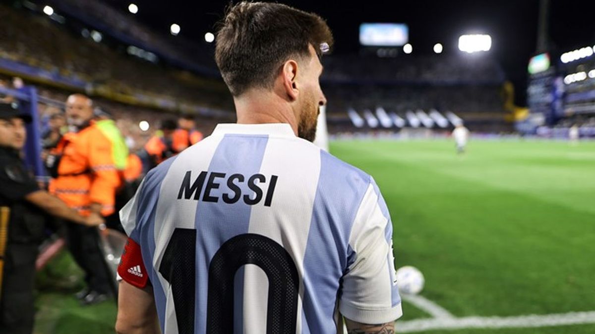 Messi en la Bombonera. (EFE)