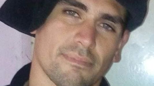 Misterio en Bolívar por la desaparición de un peón mientras trabajaba: creen que fue víctima de una sextorsión