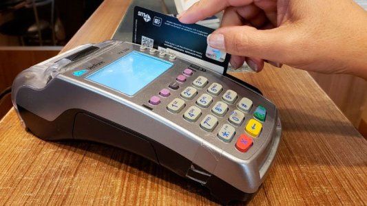 ¿Cómo usar el posnet para cobrar?