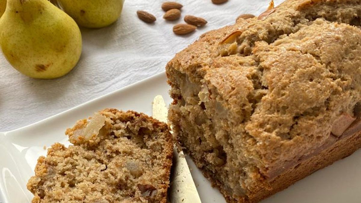 Budín de pera: la preparación fácil, rápida y llena de sabor que se va a volver tu favorita
