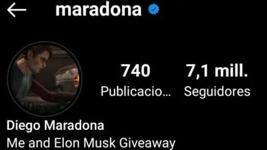 Hackearon el Instagram de Diego Maradona