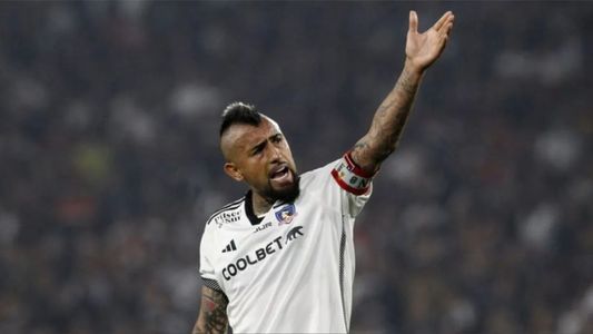 La aclaración de Arturo Vidal tras la polémica chicana a los jugadores de River: No era...