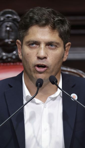 Kicillof en la Legislatura bonaerense criticó a Milei: los gobernadores no somos empleados del presidente