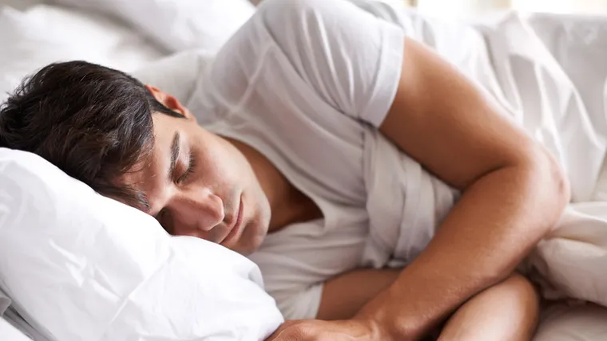 Por qu&eacute; dormir con luz es malo para el coraz&oacute;n y la diabetes