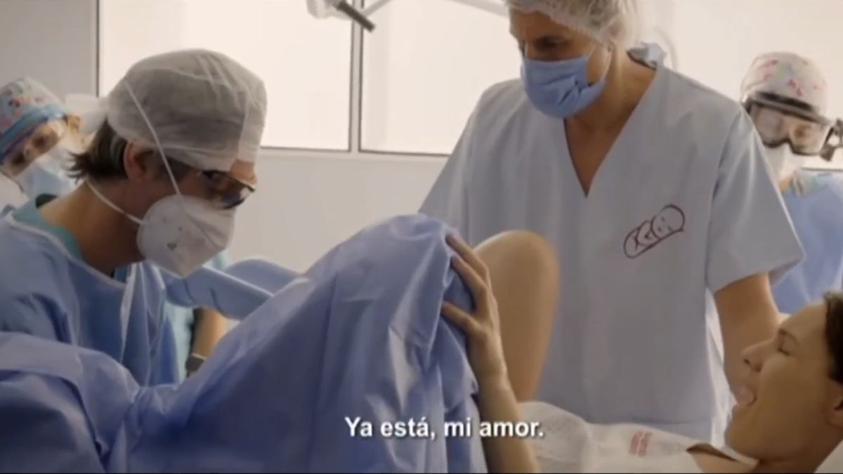 El reality de Pampita: Impactantes imágenes del parto de Ana