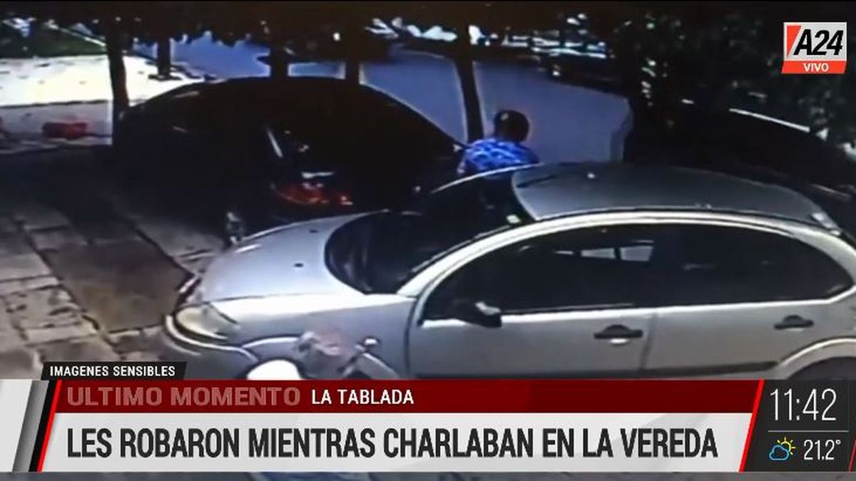 La Tablada: así les roban el auto en menos de un minuto. (Captura de Tv)