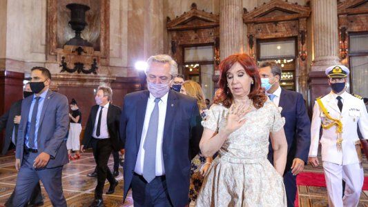 Alberto se olvidó de Alfonsín, se reencuentra con Cristina y apuesta al conflicto con la oposición para preservar a los suyos