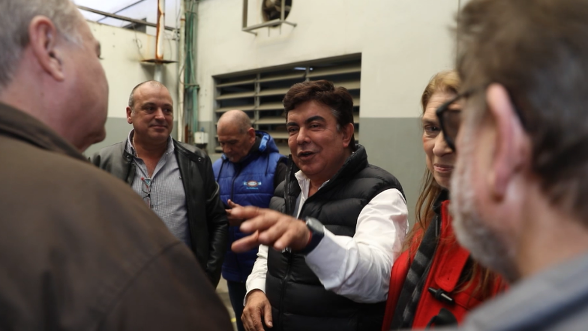 Fernando Espinoza visitó la planta metalúrgica.(Foto: captura)