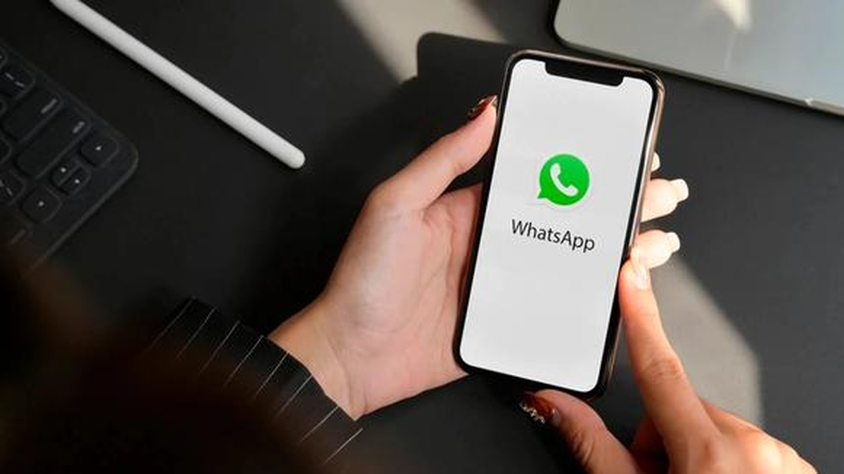 Cómo funciona Mantener Chat, la nueva función de WhatsApp
