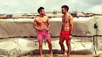 La sensual producción de Francisco Delgado y Fernando Parada en la playa