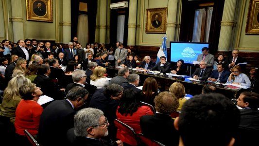 Por primera vez desde la aparición del submarino, se reúne la comisión investigadora del ARA San Juan