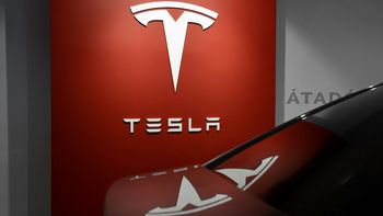 Tesla acelera hacia máximos históricos: ¿qué está impulsando el rally?