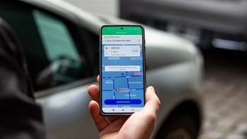 Cómo funciona la app Blinkay, el nuevo sistema digital para pagar el estacionamiento en la Ciudad