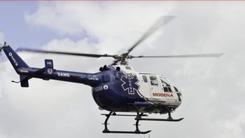 El dramático rescate en helicóptero a un paciente grave atrapado en la autopista Buenos Aires-La Plata