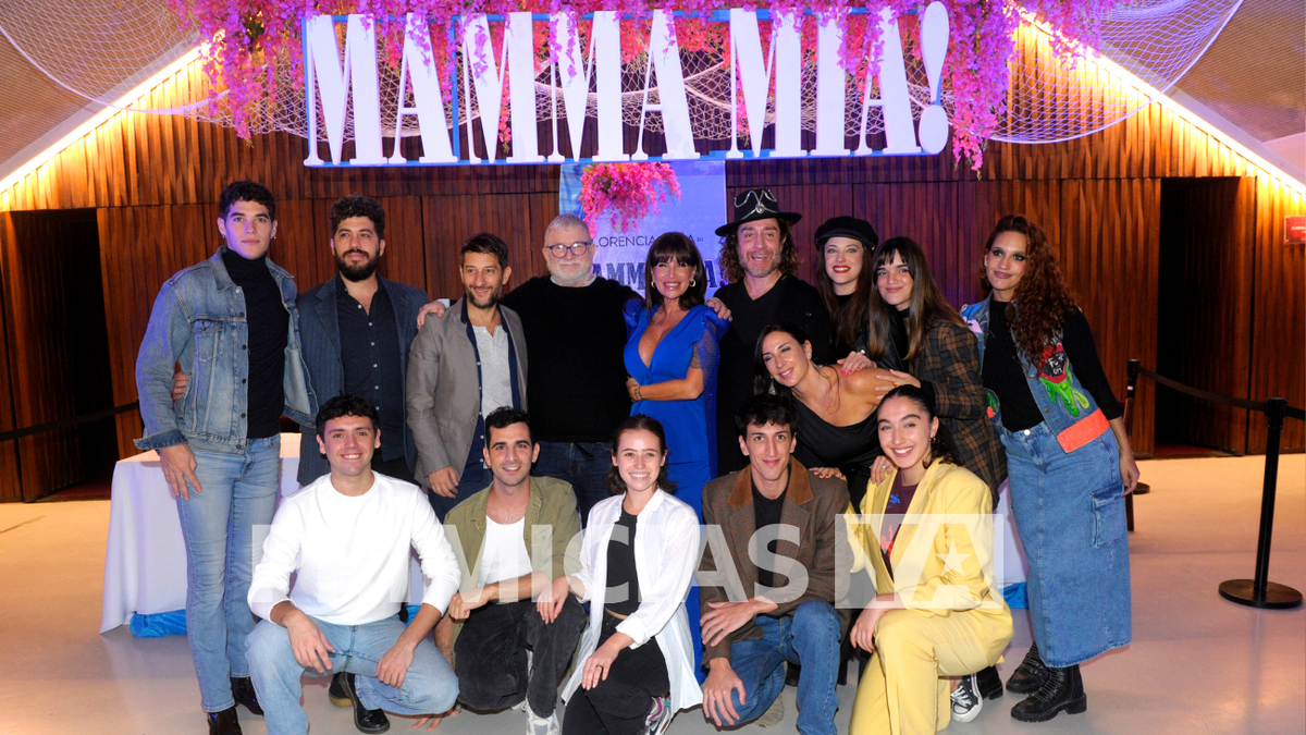 El espectacular look de Flor Peña en la presentación de Mamma Mia! en ...