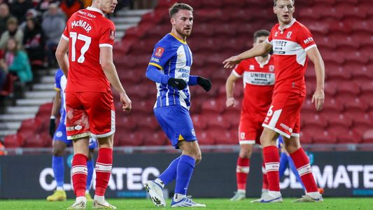 Alexis Mac Allister volvió a jugar en el Brighton y marcó un golazo de taco