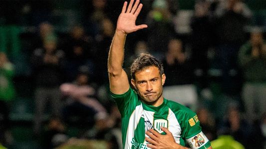 La emotiva despedida de Darío Cvitanich en Banfield