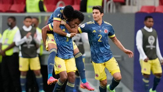 Copa América: Colombia le ganó 3-2 a Perú sobre la hora y se quedó con el tercer puesto.