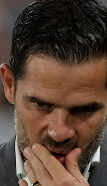 Gago tomó una dura decisión y dejó afuera a un jugador clave para el duelo ante Newells