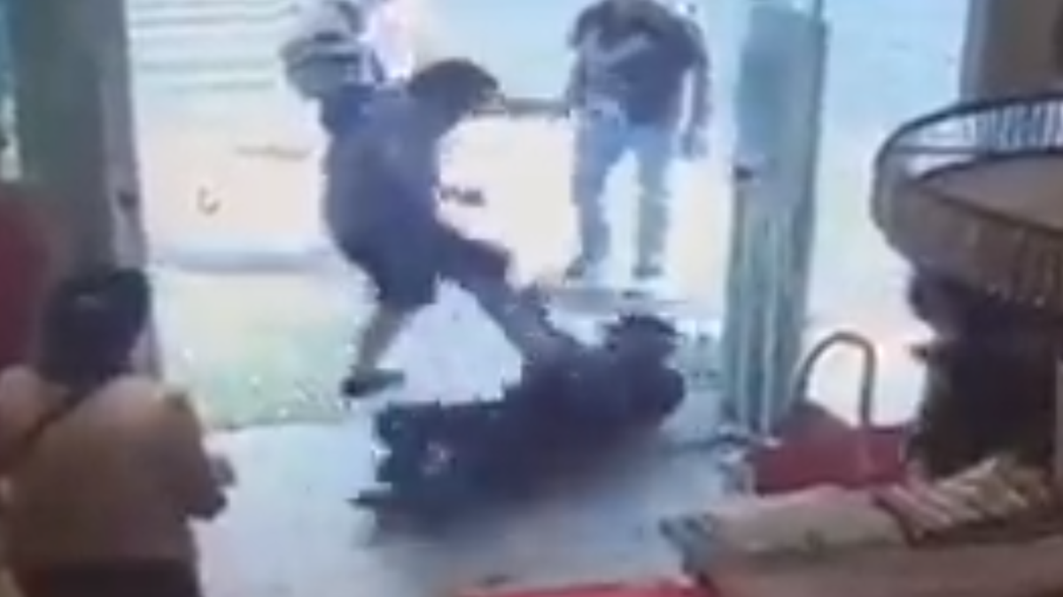 Tras el ataque a una policía en Recoleta