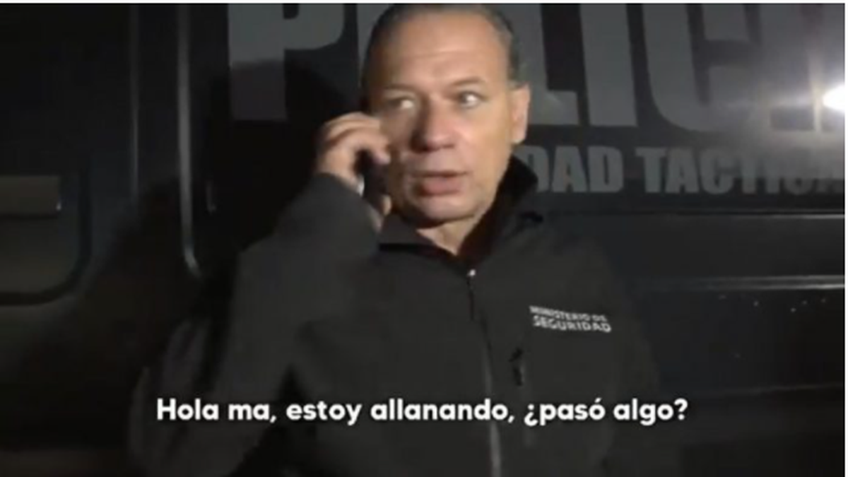 Berni parodió a Randazzo para destrozar a María Eugenia Vidal (Foto: captura de Twitter de Sergio Berni).