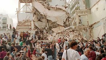 El libro que revela el secreto mejor guardado de los terroristas que volaron la AMIA en 1994