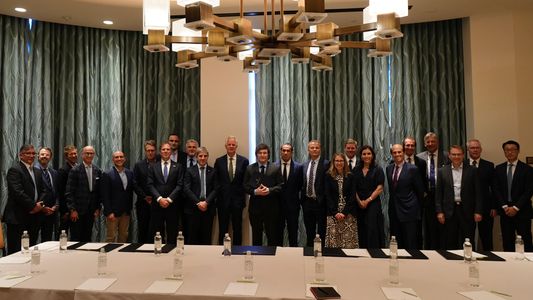 La promesa de Milei y Caputo a empresarios y financistas norteamericanos antes de las elecciones