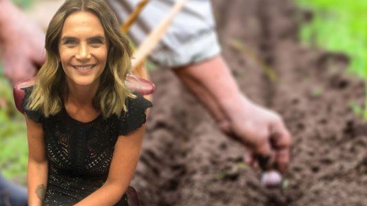 ¿Brujería? Amalia Granata contó el “ritual” que hace para alejar a ciertas personas de su vida