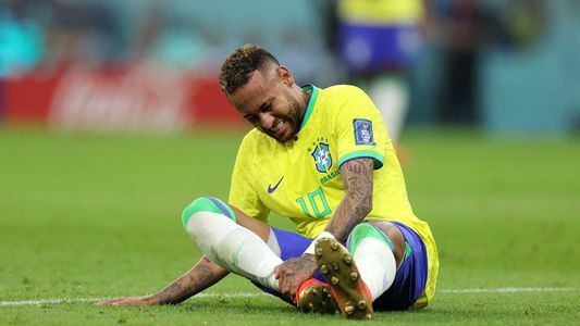 Mundial Qatar 2022: Neymar está en duda para los octavos y preocupa a todo Brasil