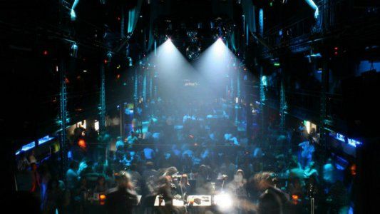 No lo dejaron entrar a un boliche, amenazó por teléfono y ahora va a juicio