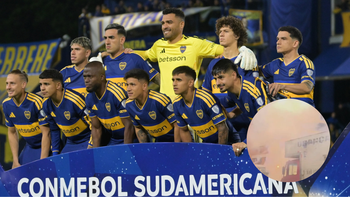 Noche de terror en Brasil: Boca sufrió la pirotecnia antes de la semifinal con Vasco da Gama