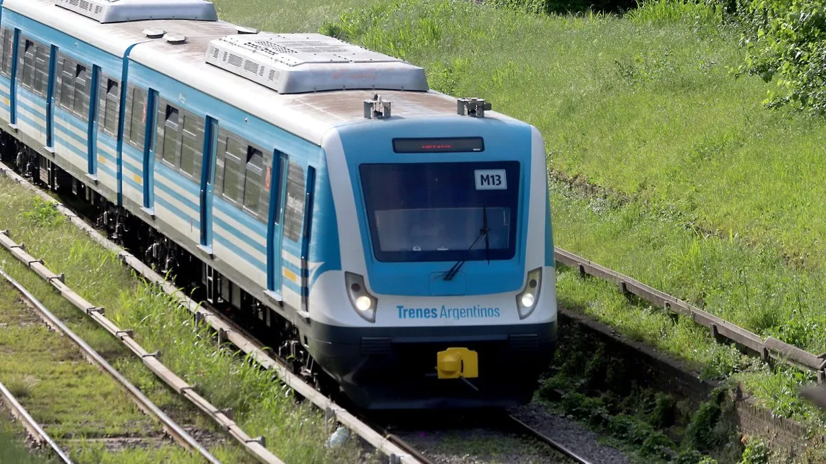 Reabren un servicio de tren clave que conecta la Ciudad con uno de los destinos más elegidos para las escapadas