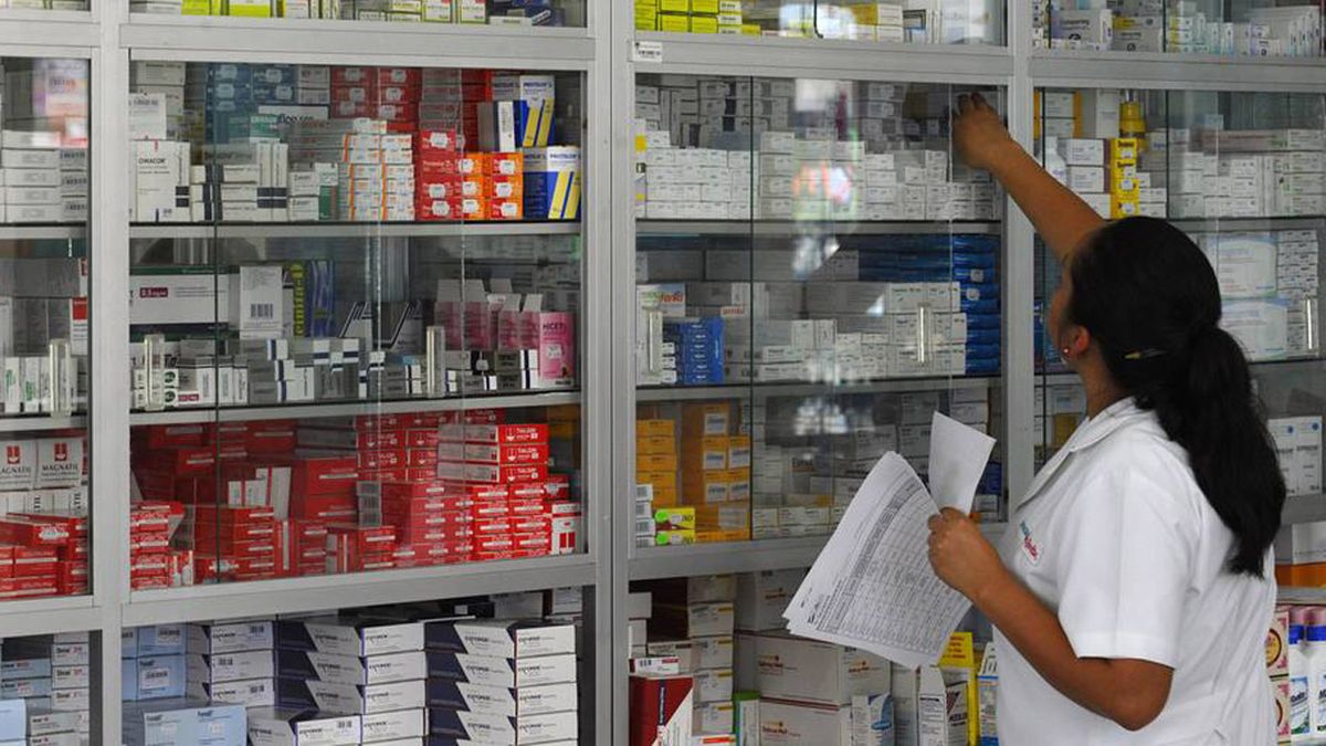 Desde este martes quedaron sin efecto las foto-recetas vía WhatsApp que se habilitaron en el inicio de la pandemia por el covid-19 (Foto: Cámara de Farmacéuticos Bonaerenses).&nbsp; 