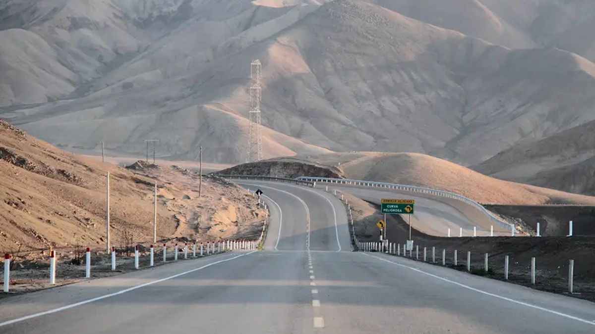 La ruta Panamericana Norte atraviesa Per&uacute;.