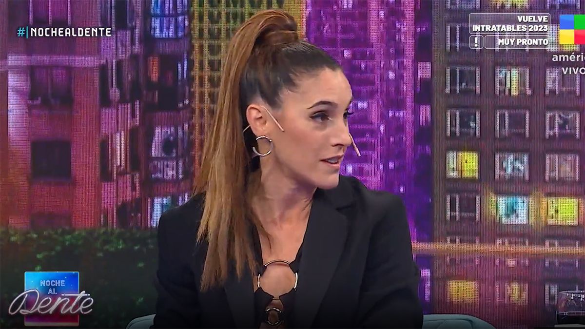 SOLEDAD PASTORUTTI NOCHE AL DENTE.jpg