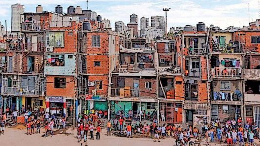 Ciudad: cuánto necesitó cobrar una familia para no ser pobre y para pertenecer a la clase media