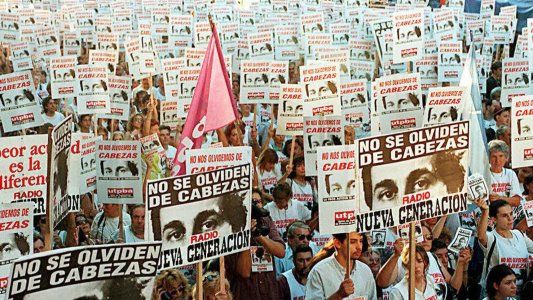 Un mapa muestra los 72 espacios en donde se rinde homenaje a José Luis Cabezas