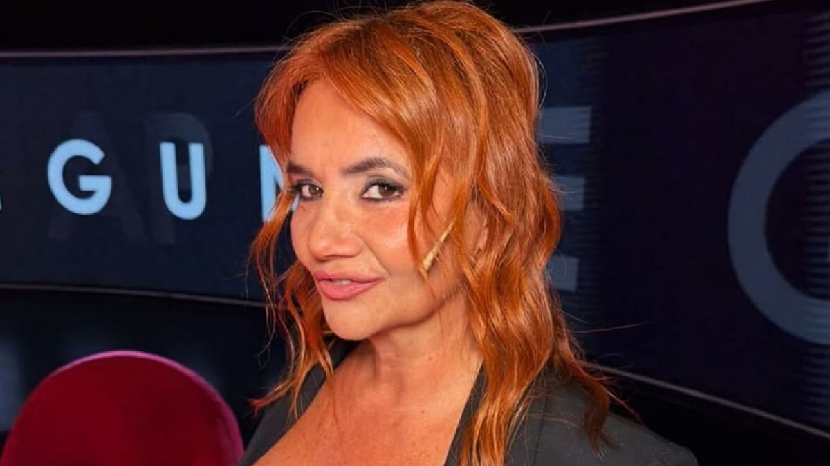 Nancy Pazos encadenada y amordazada en el Congreso contra la Reforma Laboral: las fuertes imágenes