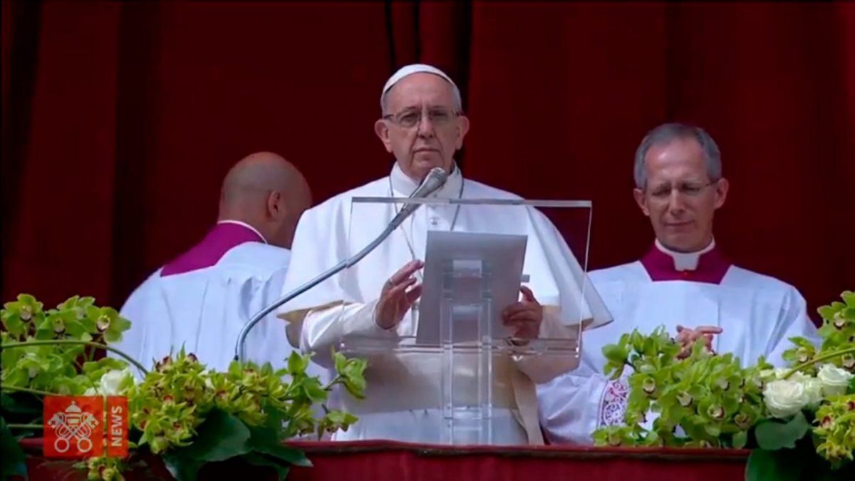 El Papa pidió por Venezuela en la bendición pascual