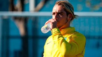 La historia del futbolista argentino que se salvó de la guerra en Ucrania por horas