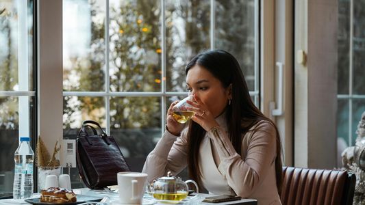 El té que LO CURA TODO: bajar de peso y reducción del dolor de huesos