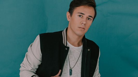 Ariel Torres presenta su disco Volver a comenzar