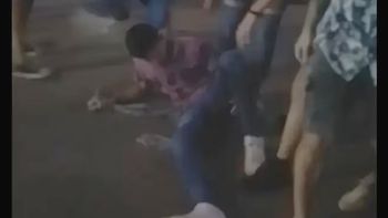 Un nuevo ataque, a la salida de un boliche, similar al que terminó con el crimen de Fernando Báez Sosa (Foto: captura de video). Un nuevo ataque, a la salida de un boliche, similar al que terminó con el crimen de Fernando Báez Sosa (Foto: captura de video).
