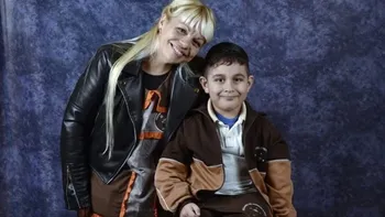 Quiénes eran la mujer y su hijo que encontraron muertos en la habitación de un hotel en Recoleta