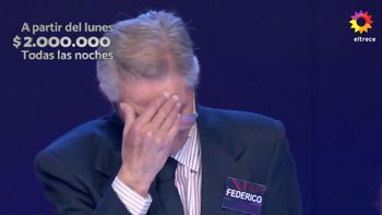 una situacion insolita se vivio al aire en los 8 escalones del millon