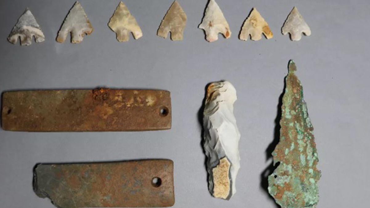Algunos de los artefactos encontrados en Francia. (Foto: gentileza Inrap)