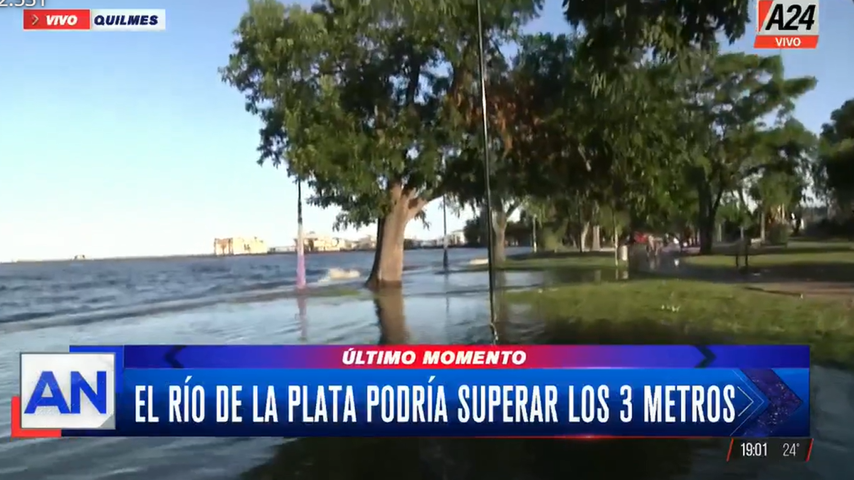 Fuerte crecida del Río de La Plata. (Foto:captura A24)